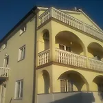 Apartment House Ariamare