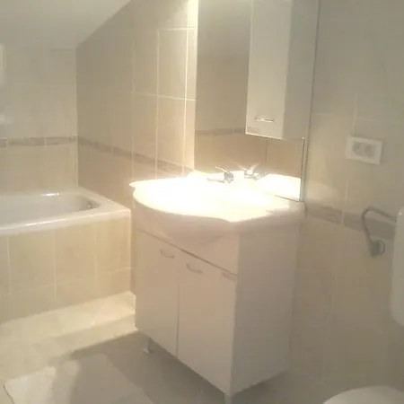 Appartement House Ariamare