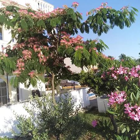 Apartment House Ariamare *