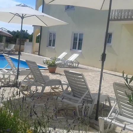 Apartment House Ariamare *