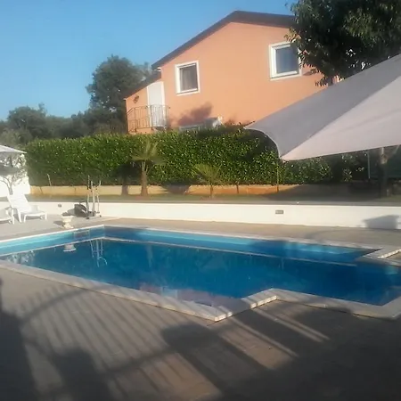 House Ariamare Apartment *