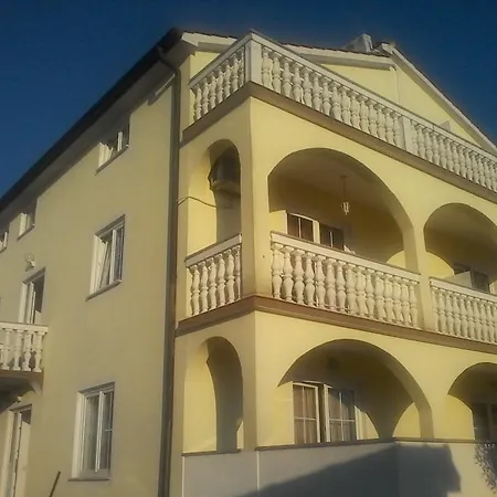 Apartment House Ariamare