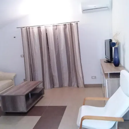 Apartment House Ariamare Porec