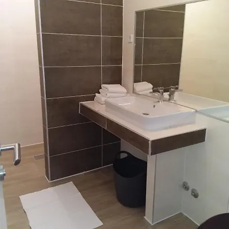Apartament House Ariamare