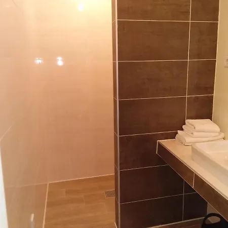 Apartament House Ariamare