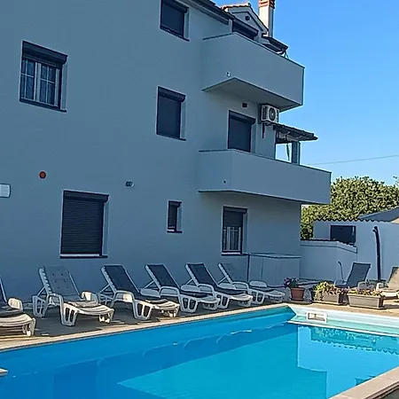 House Ariamare Apartman *